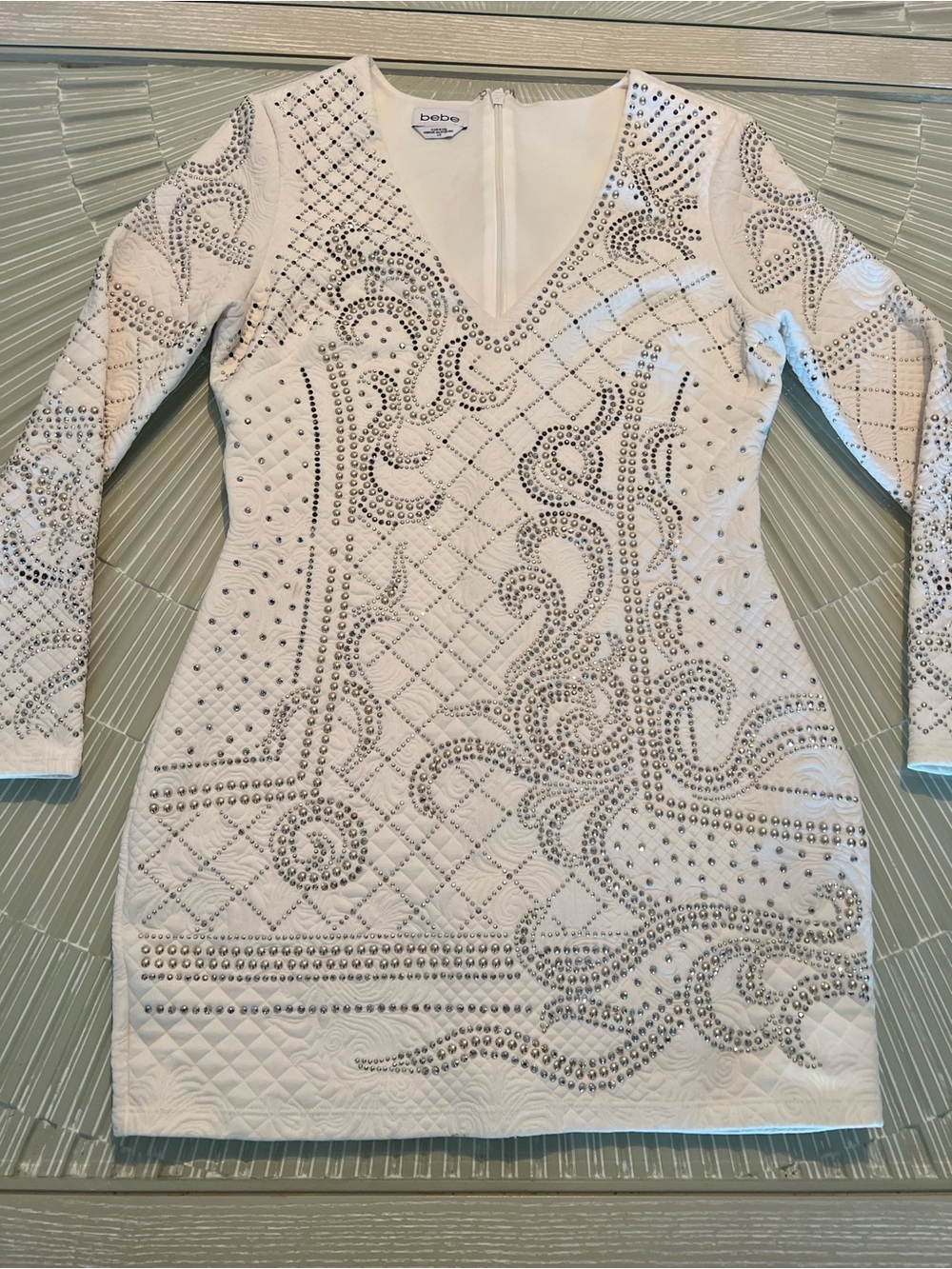 bebe White Studded Quilted V-Neck Bodycon Dress